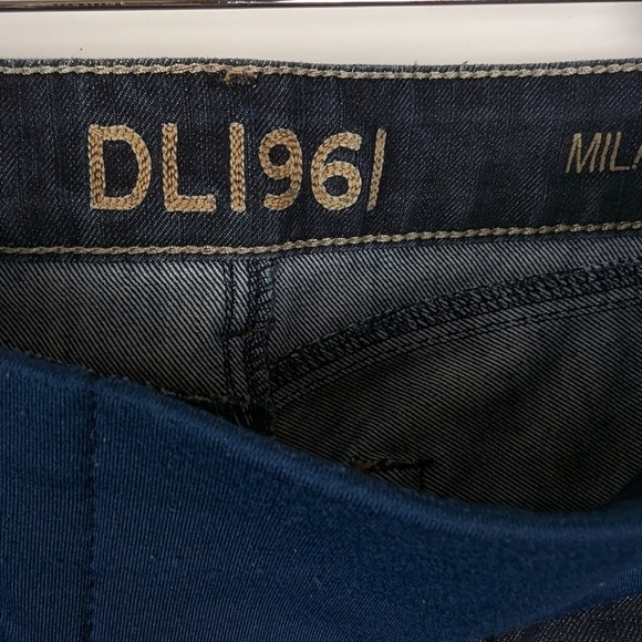 DL1961 Milano Bootcut Maternity Jeans 27 Dark Wash Denim Jean - Picture 10 of 16